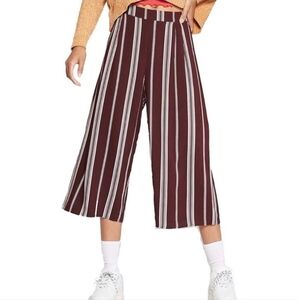 Wild Fable Women's Pleated High Rise Wide Lef Palazzo Crop Pants